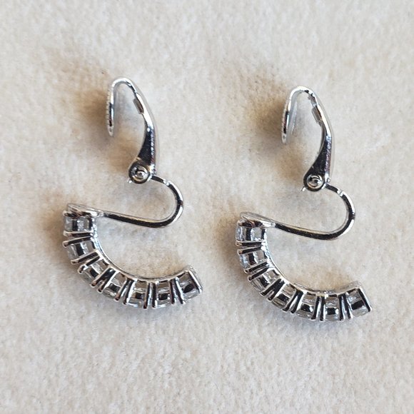 Vintage Rhinestone Clip-on Earrings Silvertone Mounting Birthday Engagement Gift - Picture 5 of 6